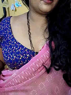 Angel0731 online show from May 12, 2026, 6:03 pm