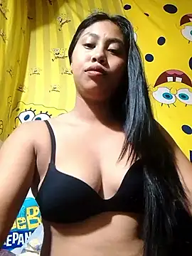 UrSweetAsianLady 02 online show from April 3, 2026, 4:52 am