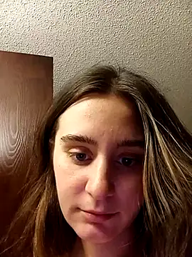 freakylittlebitch69 online show from September 30, 2025, 4:13 pm