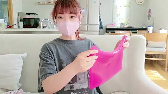 SUZU 1201 online show from July 5, 2026, 1:32 am