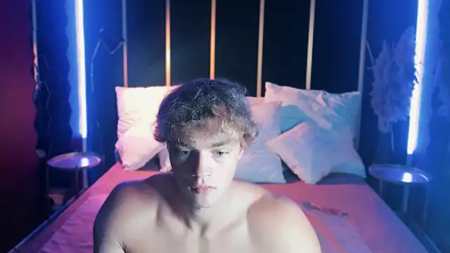 Snapshot of ChaseMuscular chatting on September 21, 2025, 10:31 am ChaseMuscular online show from September 21, 2025, 10:31 am