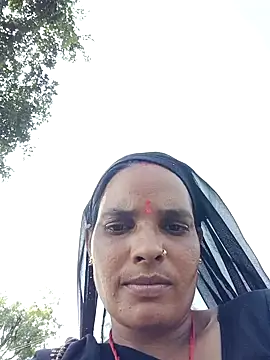 Snapshot of Hello_pinki chatting on September 20, 2025, 4:39 am Hello pinki online show from September 20, 2025, 4:39 am