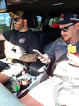 brokecountrylads online show from February 17, 2026, 4:10 am