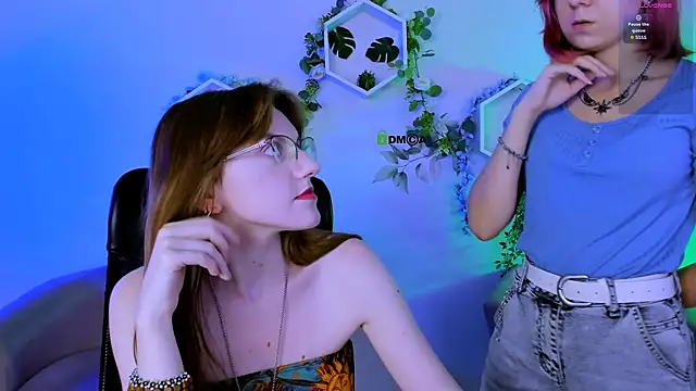 Snapshot of gloria_bubble chatting on July 13, 2026, 7:24 pm gloria bubble online show from July 13, 2026, 7:24 pm