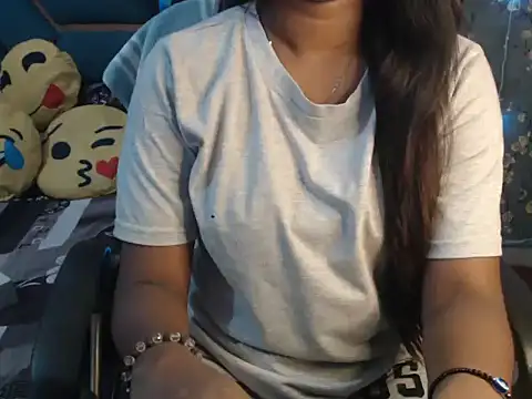 hot riaa25 online show from October 18, 2025, 5:48 pm