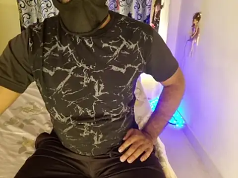 hot spicey online show from May 20, 2026, 6:27 pm