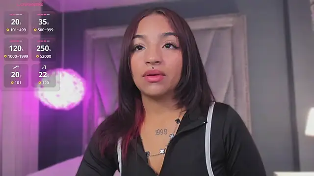 Manelyk evanss  online show from December 21, 2025, 11:23 am