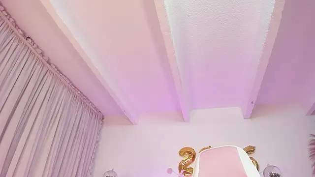 violet 77711 online show from January 15, 2026, 10:18 am