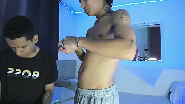 twinkDuohot online show from January 18, 2026, 10:57 pm