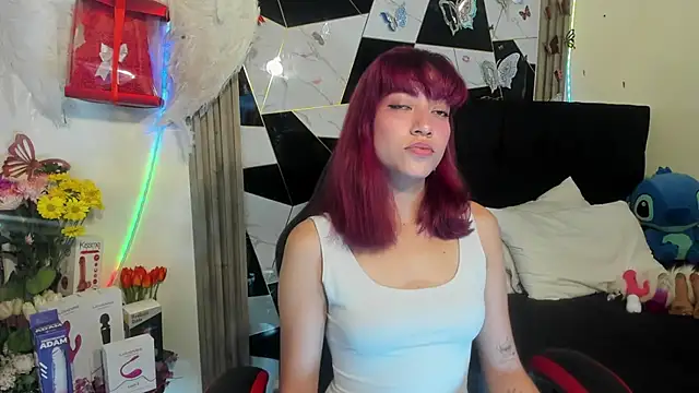 sophia arevalo online show from May 14, 2026, 3:58 am