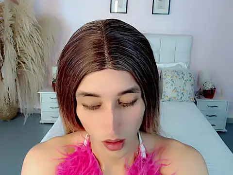 samantha bliss online show from October 30, 2025, 12:03 pm