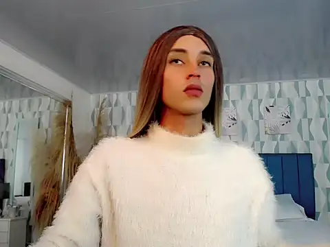 samantha bliss online show from October 15, 2025, 7:11 pm