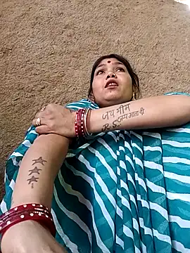 Rashili jaan online show from November 27, 2025, 4:24 am