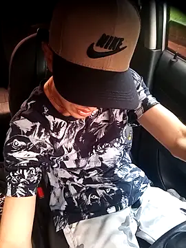 DebutingPathway online show from December 17, 2025, 11:48 am