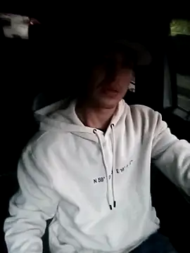 DebutingPathway online show from March 11, 2026, 11:37 am