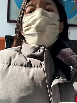 Lulu125216 online show from October 29, 2025, 4:55 am