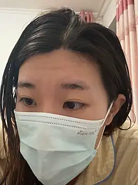 Lulu125216 online show from September 18, 2025, 3:26 pm