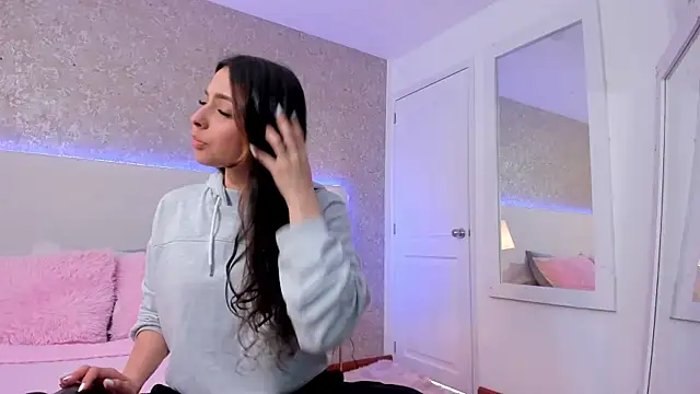 AnniieCooper online show from March 24, 2026, 3:56 pm