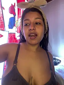  Chloe Smith online show from April 22, 2026, 6:25 pm