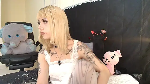 IvyBelle  online show from March 24, 2026, 11:32 am