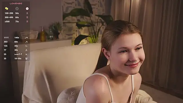 LynHillaire online show from April 4, 2026, 12:34 pm