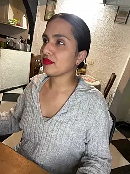 Snapshot of alix_beltran chatting on September 26, 2025, 1:34 am alix beltran online show from September 26, 2025, 1:34 am