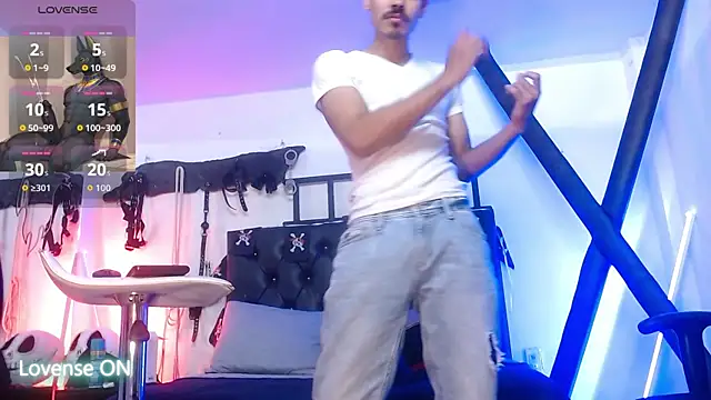 Snapshot of subarashi_ishi69 chatting on November 4, 2025, 7:06 pm subarashi ishi69 online show from November 4, 2025, 7:06 pm