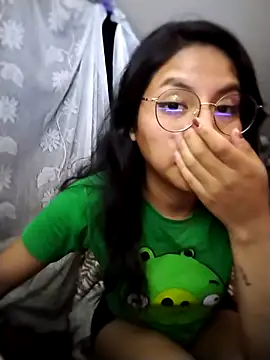 Regina Shine online show from March 25, 2026, 3:17 am