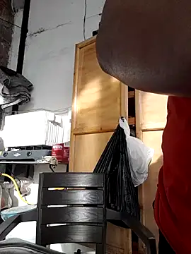 Zaphyra18 online show from October 19, 2025, 9:06 pm