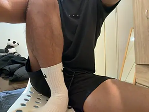 black xun online show from February 4, 2026, 2:34 pm