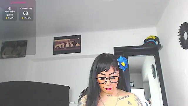 Snapshot of Vicky_hotmilf chatting on February 16, 2026, 11:09 am Vicky hotmilf online show from February 16, 2026, 11:09 am