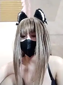 Helen69x online show from March 11, 2026, 3:39 pm