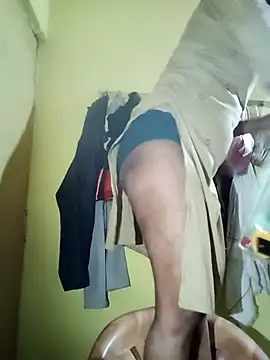 Snapshot of Jaya_Iyer chatting on November 11, 2025, 2:23 pm Jaya Iyer online show from November 11, 2025, 2:23 pm