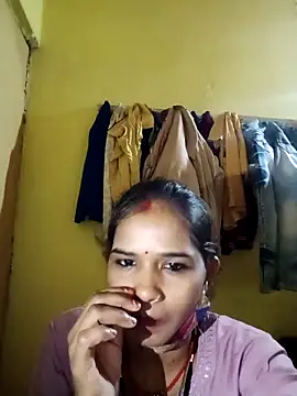 Snapshot of Jaya_Iyer chatting on September 17, 2025, 2:41 pm Jaya Iyer online show from September 17, 2025, 2:41 pm