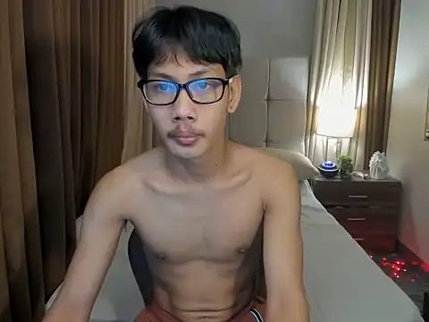 fucking hot2 online show from September 9, 2025, 3:54 pm