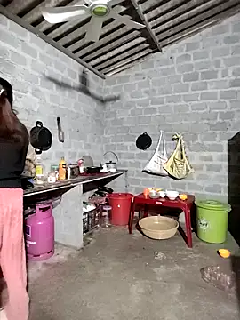 Tin tanny online show from December 20, 2025, 12:13 am