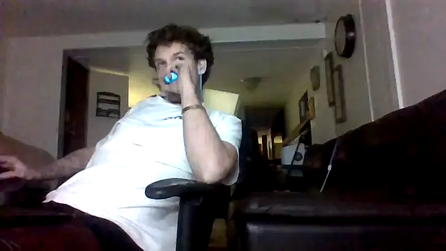 Snapshot of Duanennnn chatting on February 23, 2026, 12:45 am Duanennnn online show from February 23, 2026, 12:45 am