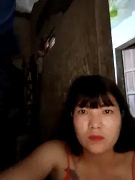 Snapshot of Thao_xx chatting on September 12, 2025, 2:17 pm Thao xx online show from September 12, 2025, 2:17 pm