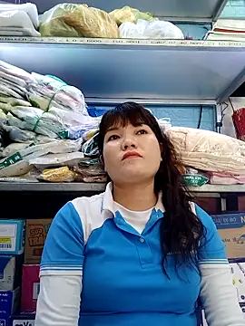 Snapshot of Thao_xx chatting on October 12, 2025, 2:46 am Thao xx online show from October 12, 2025, 2:46 am