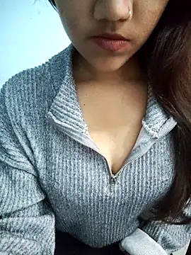 queen visakha online show from November 26, 2025, 7:08 am