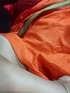 desi boudi87 online show from February 7, 2026, 5:54 pm