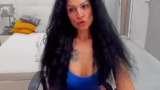 Snapshot of MarbellaRyder chatting on February 25, 2026, 12:49 pm MarbellaRyder online show from February 25, 2026, 12:49 pm