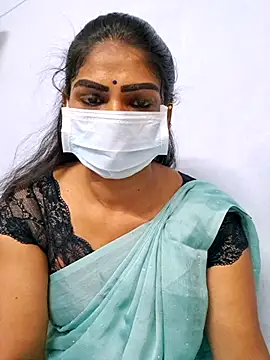 Snapshot of sherlin24 chatting on September 14, 2025, 5:24 pm sherlin24 online show from September 14, 2025, 5:24 pm