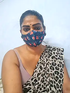 Snapshot of sherlin24 chatting on October 14, 2025, 4:40 pm sherlin24 online show from October 14, 2025, 4:40 pm