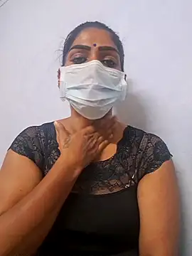 Snapshot of sherlin24 chatting on September 26, 2025, 4:47 pm sherlin24 online show from September 26, 2025, 4:47 pm