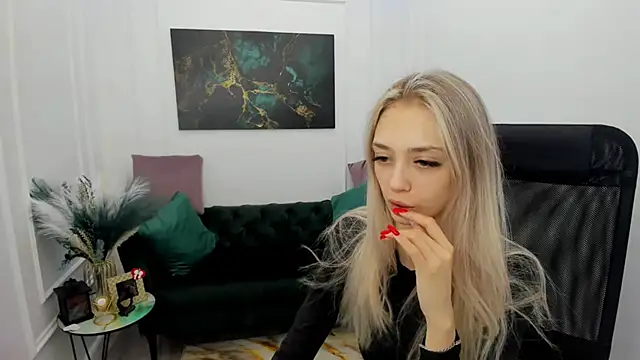 EmilyGraydis online show from February 19, 2026, 3:25 am