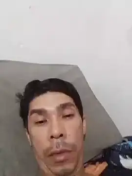 Snapshot of Shawnzinho chatting on October 2, 2025, 2:20 pm Shawnzinho online show from October 2, 2025, 2:20 pm