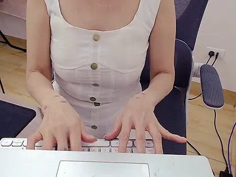 Funnygirl 9x online show from November 16, 2025, 2:38 am