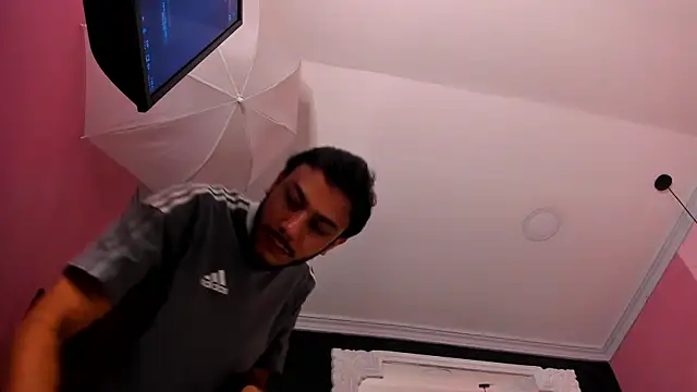 Boss Domiinator online show from February 25, 2026, 12:49 pm