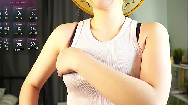 HollieCollelo online show from December 2, 2025, 3:30 am